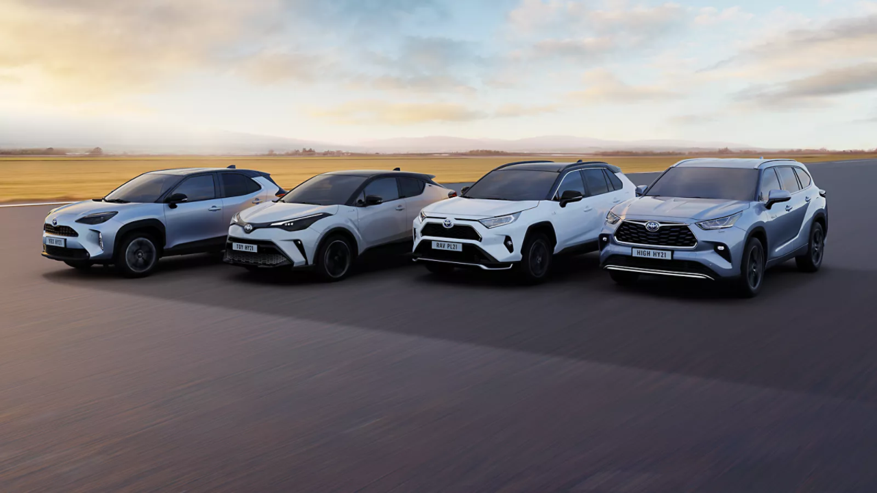 Išsirinkite savo Toyota visureigį