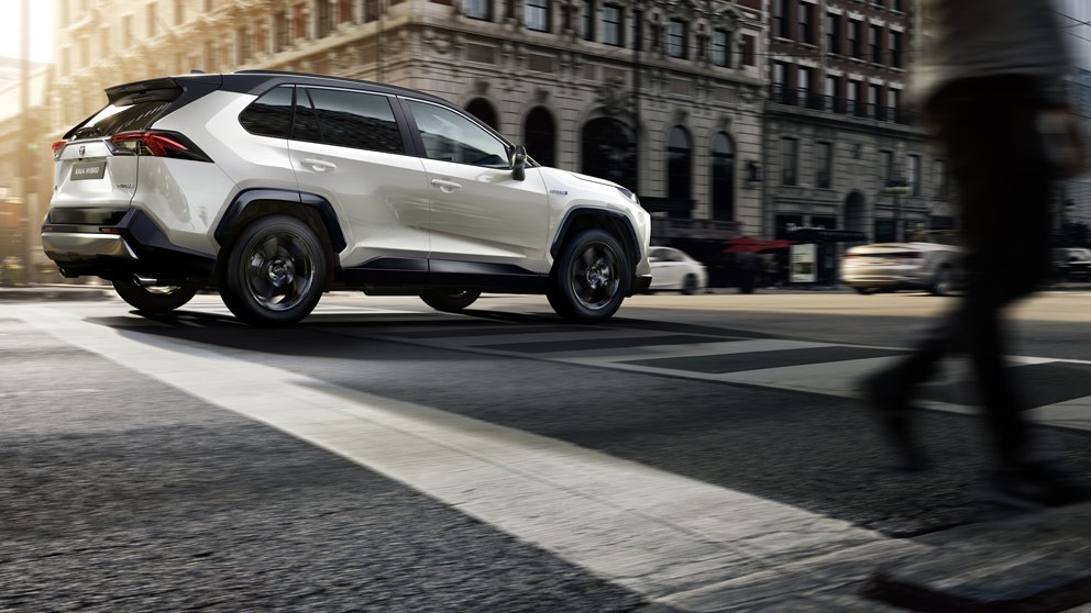 toyota-rav4-2019-visual-03